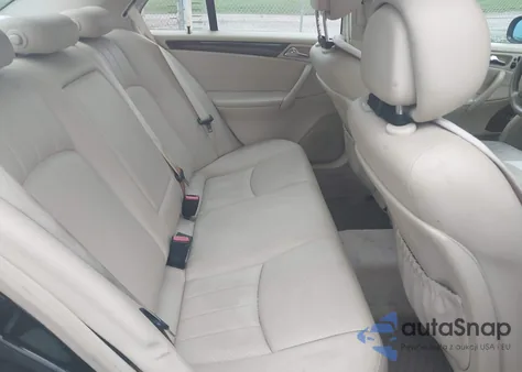 2006 Mercedes-Benz C 280 Luxury 4Matic z USA, uszkodzony, nr VIN WDBRF92H96F756900